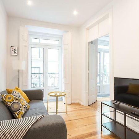 Three Bedroom Apartment In Historical Centre -Bairro Alto Lisboa Ngoại thất bức ảnh