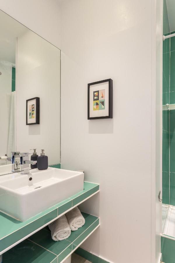 Three Bedroom Apartment In Historical Centre -Bairro Alto Lisboa Ngoại thất bức ảnh