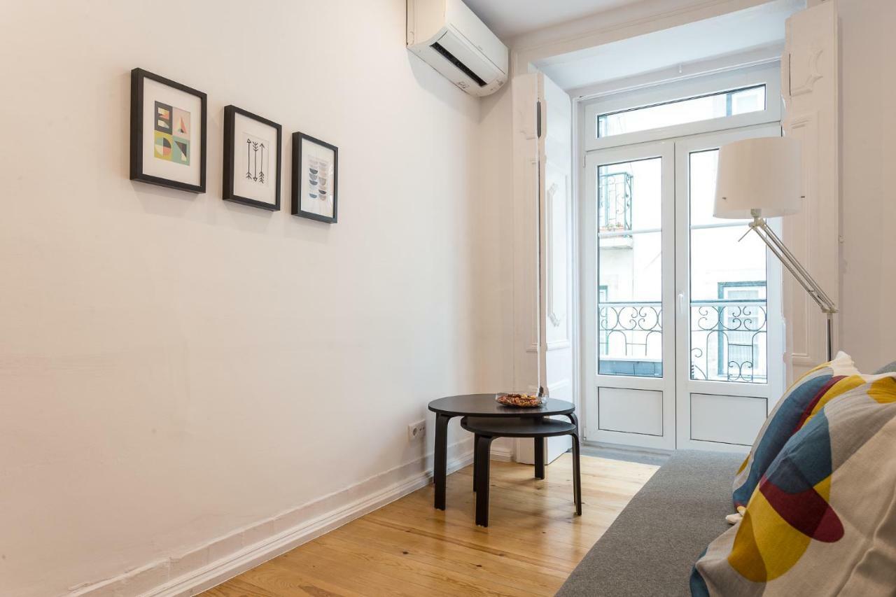 Three Bedroom Apartment In Historical Centre -Bairro Alto Lisboa Ngoại thất bức ảnh